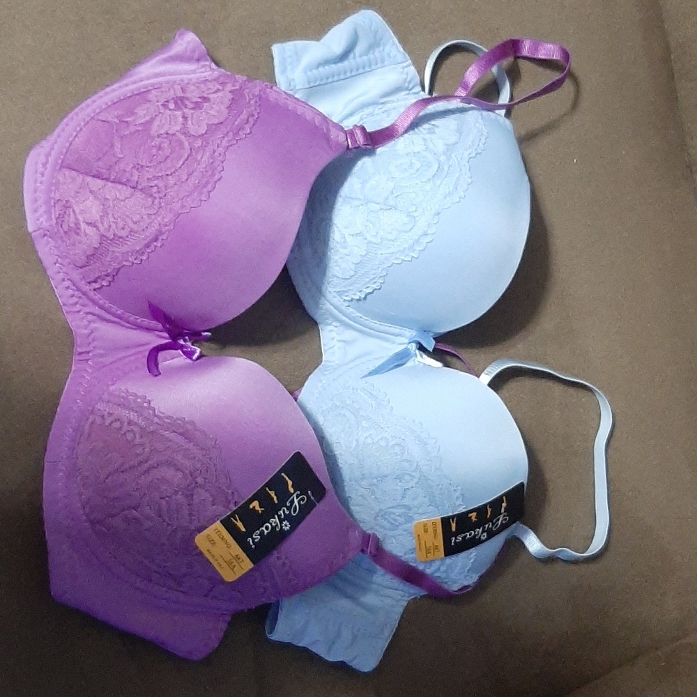 Bra - Picture 2 of 2